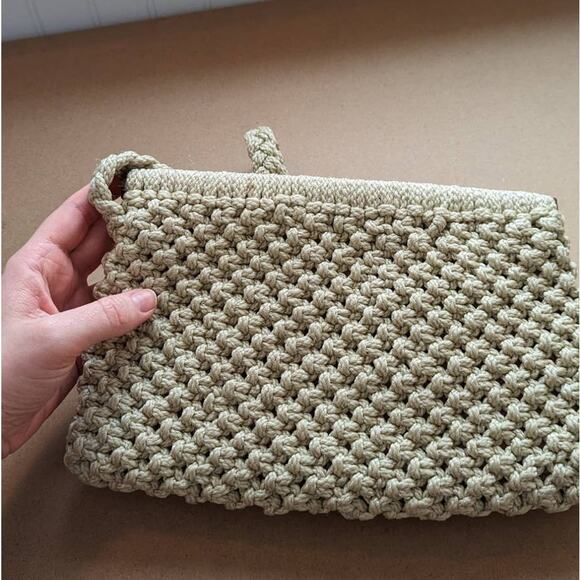 Vintage Woven Macrame Purse - Picture 3 of 7